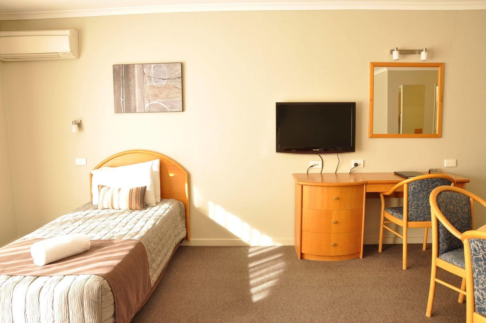Chittaway Motel Tuggerah Экстерьер фото
